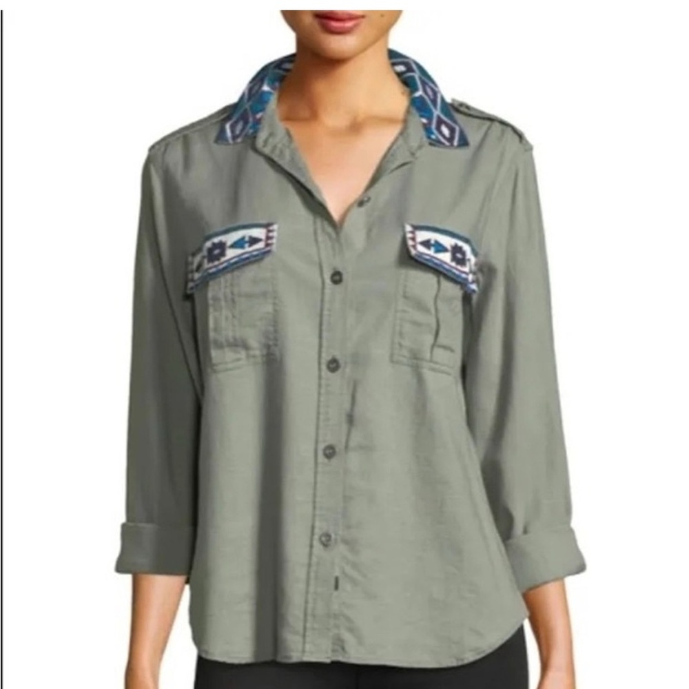 Rails Kona Linen Blend Sage green Embroidery button up blouse Shirt size XS - Picture 3 of 7